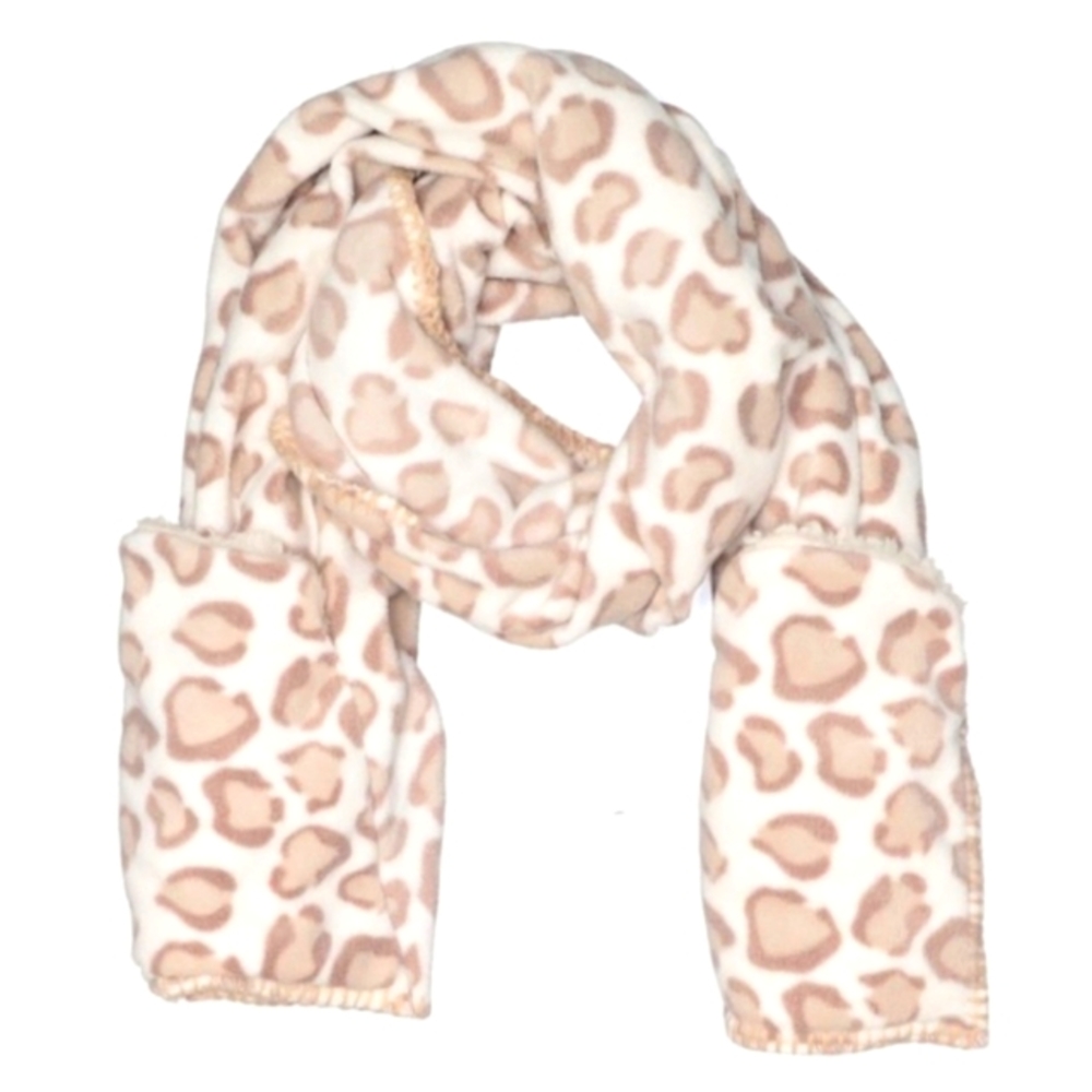 MUK LUKS Snow Leopard Fleece Scarf with Pockets.